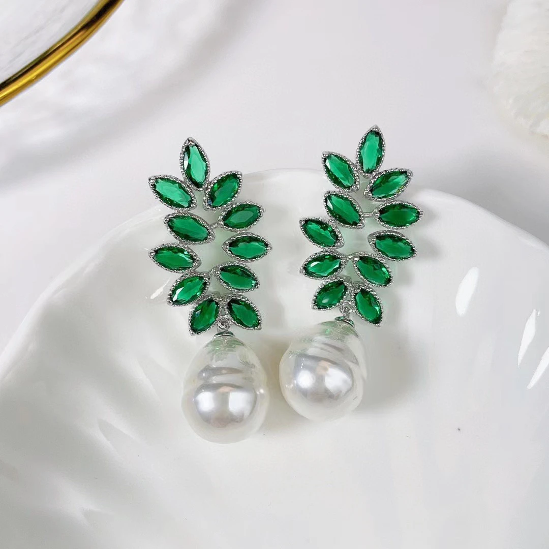 ΠΠ΅Π½ΡΠΊΠΈΠ΅ ΡΠ΅ΡΡΠ³ΠΈ-ΠΏΠΎΠ΄Π²Π΅ΡΠΊΠΈ Ρ ΡΠΈΠ°Π½ΠΈΡΠΎΠΌ, Ρ ΠΈΡΠΊΡΡΡΡΠ²Π΅Π½Π½ΡΠΌ ΡΠΈΡΠΊΠΎΠ½ΠΈΠ΅ΠΌ ΠΠ΅Π½ΡΠΊΠΈΠ΅ ΡΠ΅ΡΡΠ³ΠΈ-ΠΏΠΎΠ΄Π²Π΅ΡΠΊΠΈ Ρ ΡΠΈΠ°Π½ΠΈΡΠΎΠΌ, Ρ ΠΈΡΠΊΡΡΡΡΠ²Π΅Π½Π½ΡΠΌ ΡΠΈΡΠΊΠΎΠ½ΠΈΠ΅ΠΌ