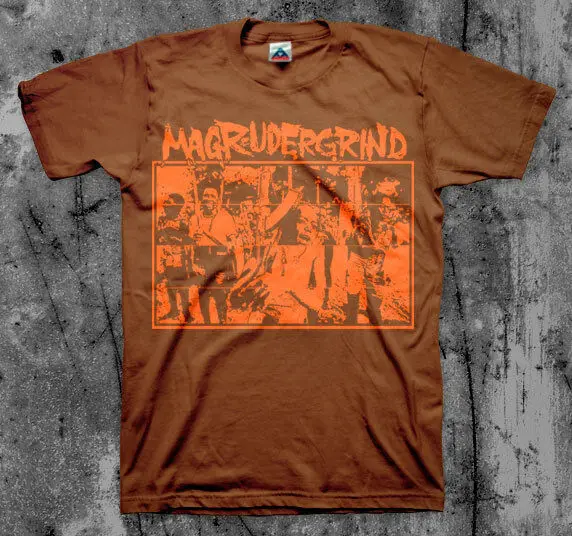 Цветная футболка magruderдает человечность