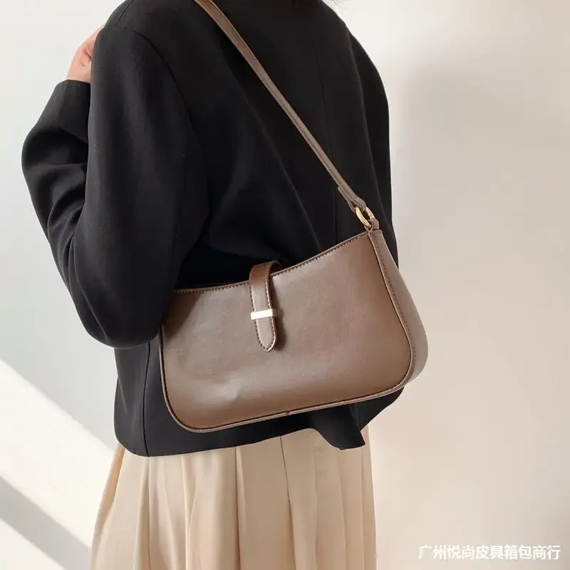 

Advanced One Shoulder Women's Bag 2023 New Style Bag Fashion Spring Fashionable Crossbody Bag Versatile INS Underarm Bag
