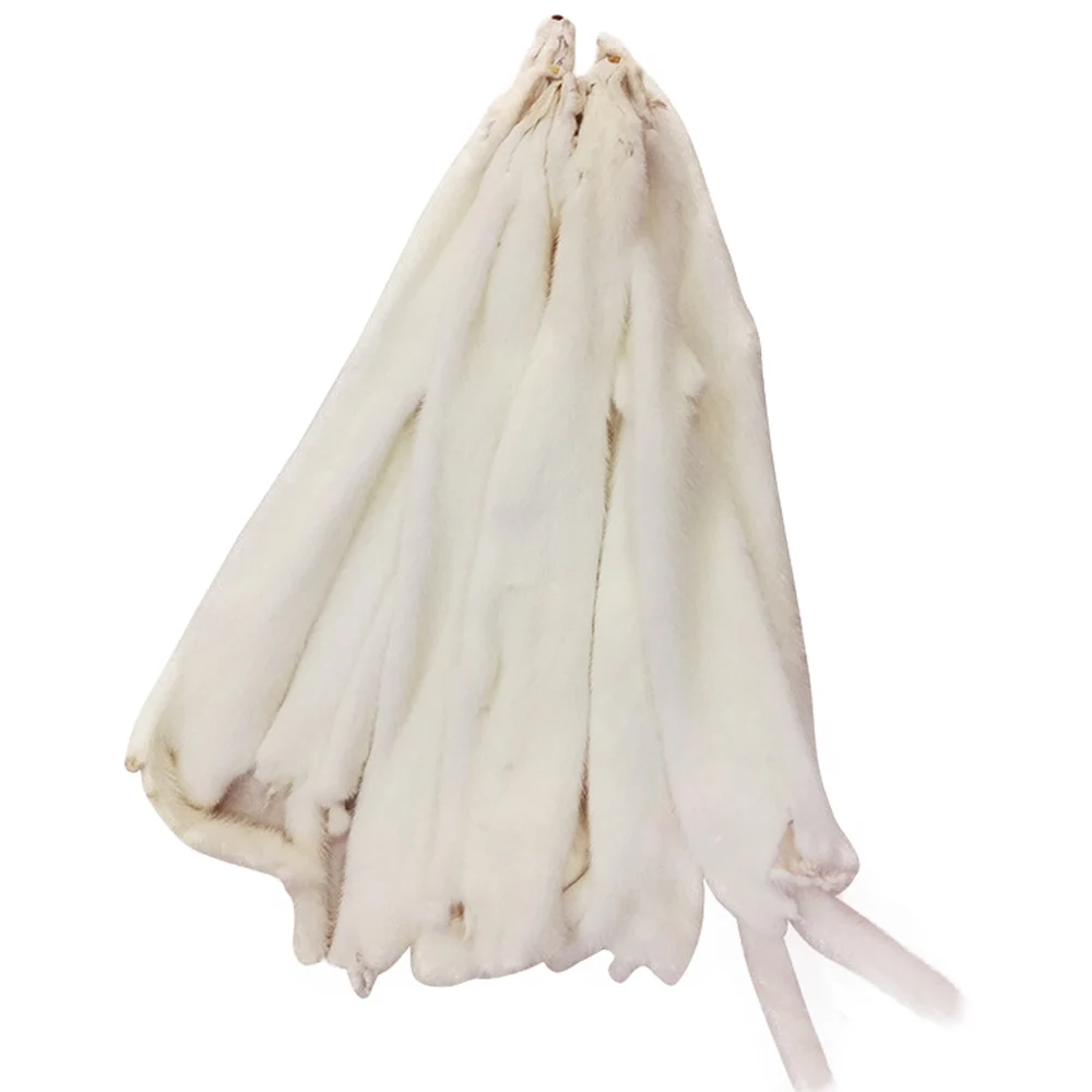 

Full pelt mink skins real genuine natural Mink pelts For garment shoes bags