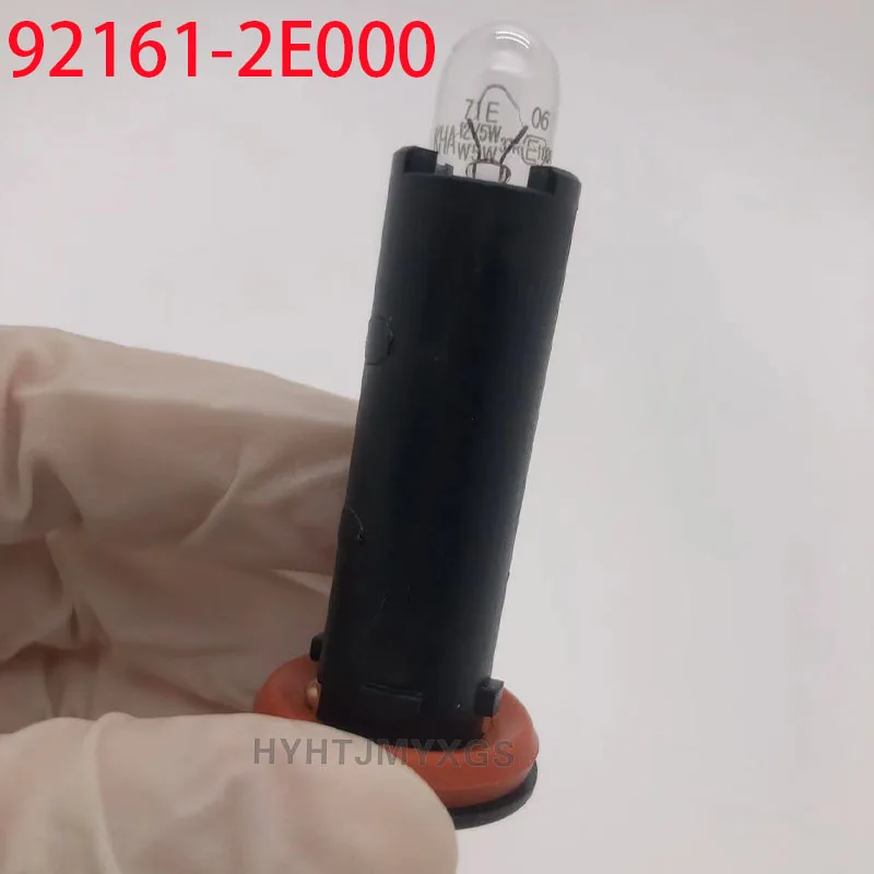 

Genuine 921612E000 Front Position Lamp Bulb Socket For KIA RIO 2006-2016 Sportage For Hyundai Elantra 03 Tucson 05