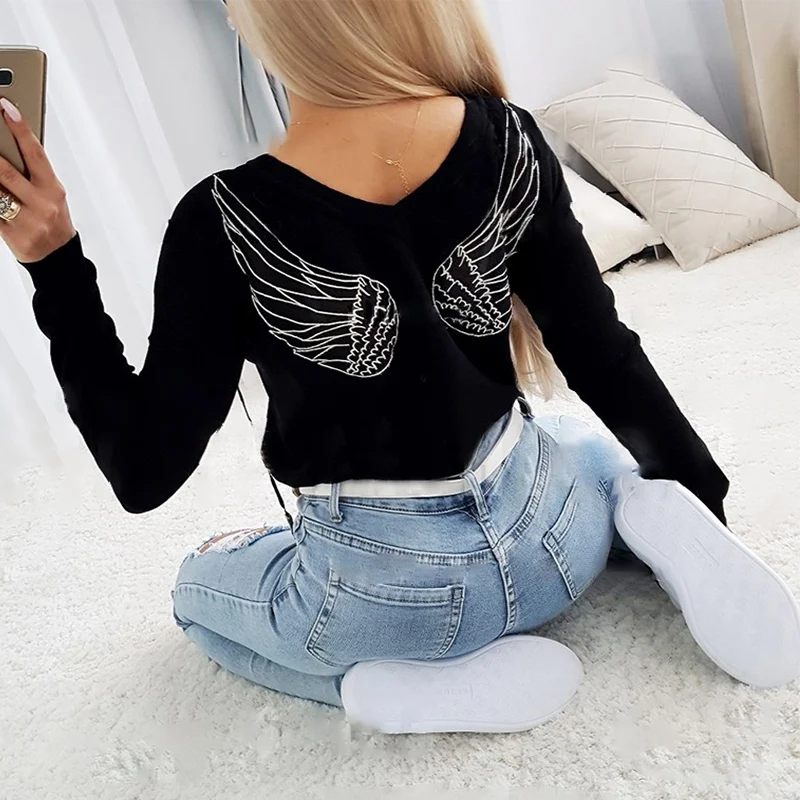 

Женская футболка с длинным рукавом и V-образным вырезом