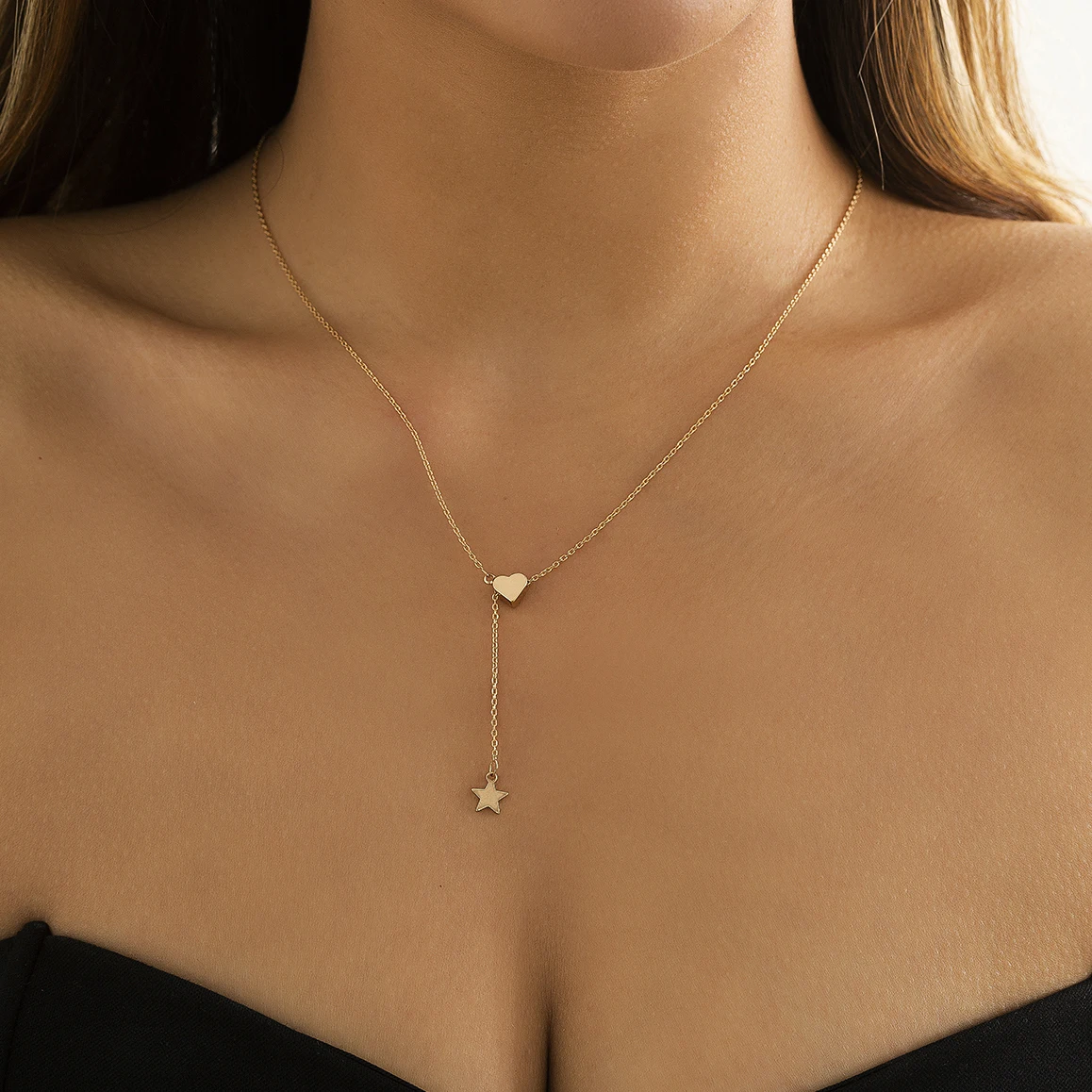 Ingemark Temperament Small Heart Star Pendant Necklace Women Ladies Minimalism Thin Clavicle Chain Romantic Girlfriend Jewelry