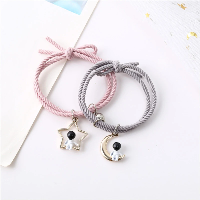 

2pcs Couple Bracelet Astronaut Small Rubber Band to Send Girlfriend Boyfriend Magnet Stone Bell Bracelet Knot Head Rope Jewelry