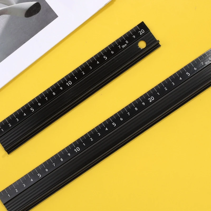

Aluminum Alloy Lasers Calibration Ruler Engineer Protective Ruler Anti Slip Drawing Tool for Students,Draftsman,Engineer F19E