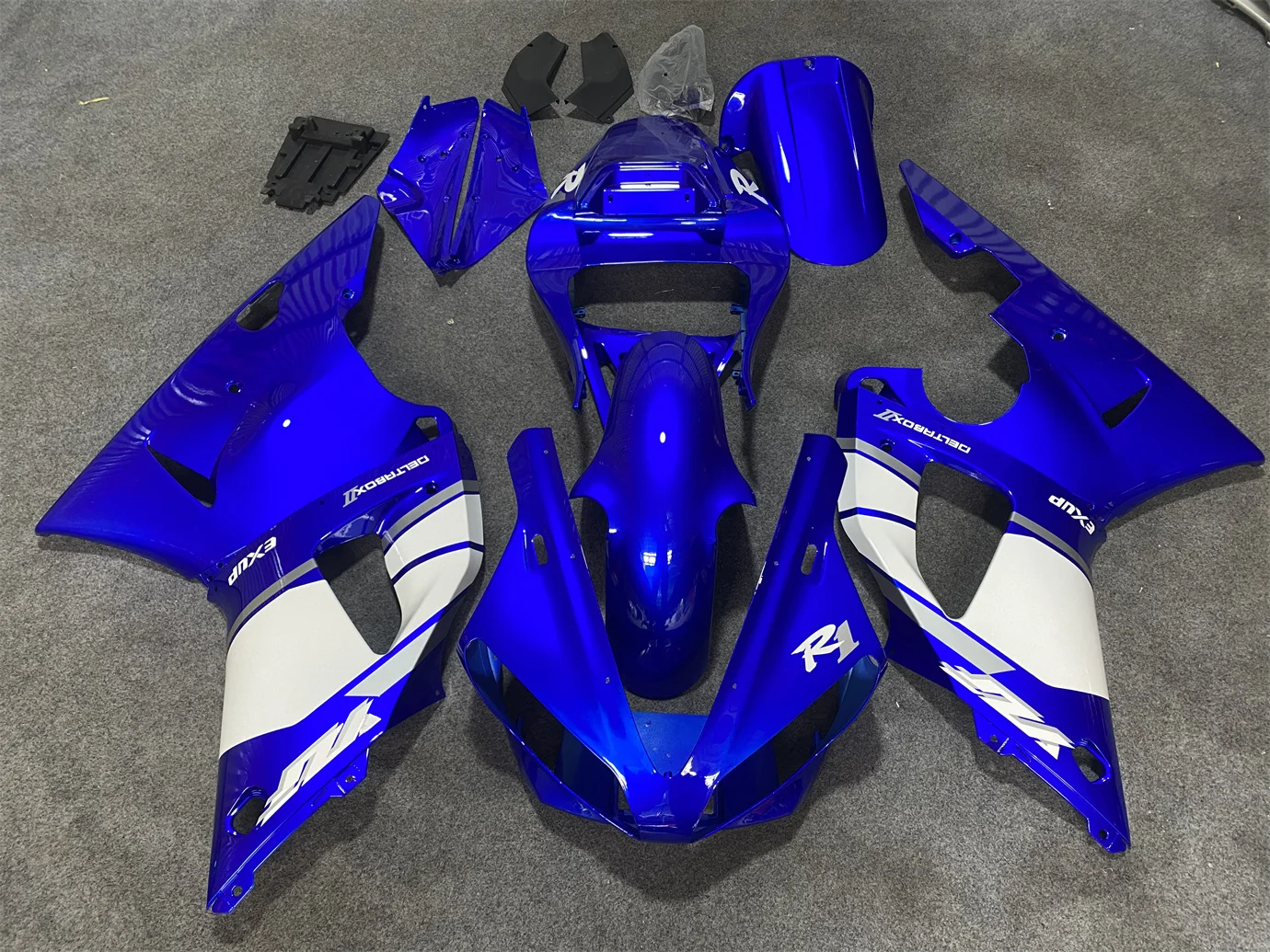 

Комплект обтекателей для мотоцикла Yamaha R1 00-01 YZF1000 2000 2001, обтекатель, синий, белый