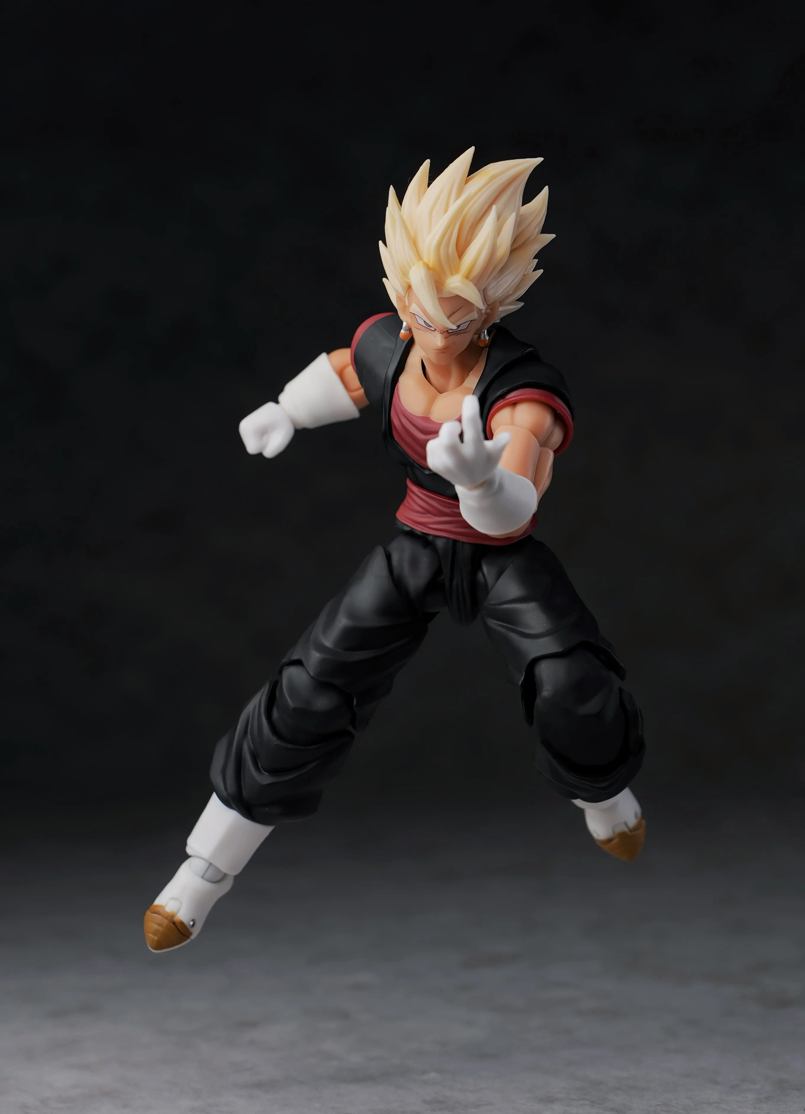 Фото 【MT】YGMW Studio Weekly Color Vegeta Action Figure №2