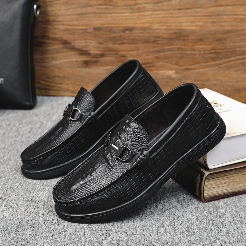 Leather Fashion Shoes Men Business Loafers for Men Breathable Slip On Mens Driving Shoes Designer Formal Moccasin Dress Oxfords