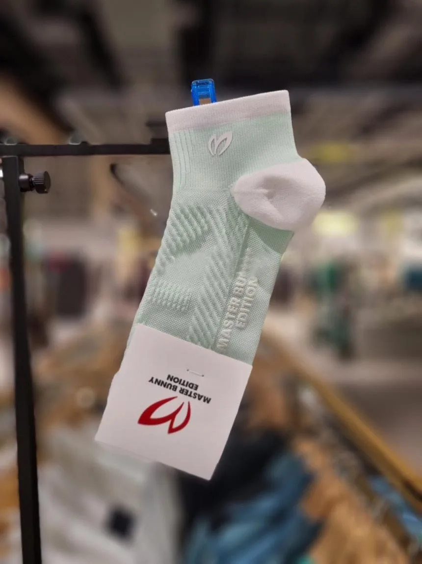 2023 New Golf Socks Ladies Sports Light Book Breathable