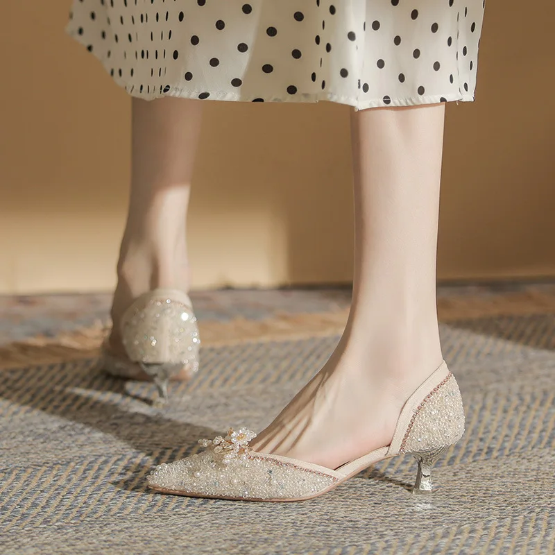 Женские туфли с острым носком и кристаллами 2024 элегантные повседневные женские