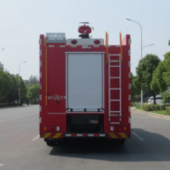 Оптовый инвентарь Sinotruk HOWO 8x4 пожарно-спасательный грузовик 25 тонн бак для воды