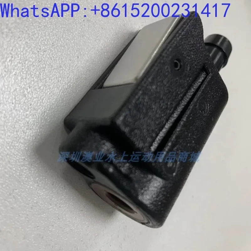 Разъём топливного бака Q-uicksilver Mercury