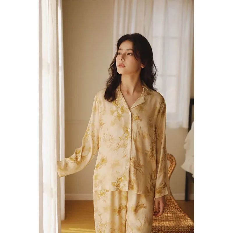 2024 атласная Женская благородная атмосферная печать с длинными рукавами Пижама