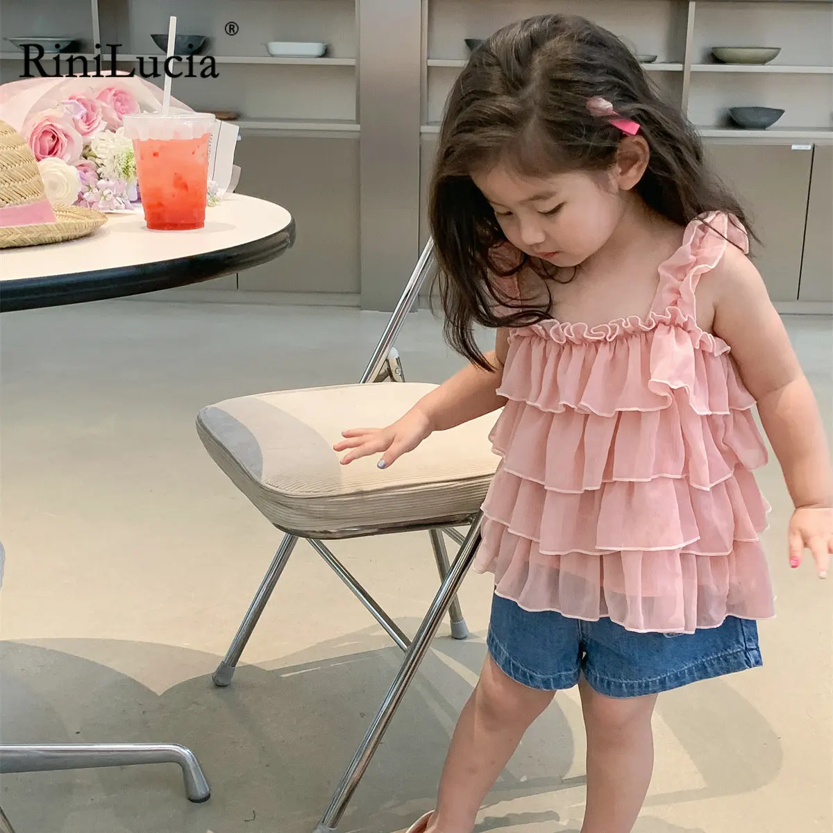 

Kids Shirt for Girls 2023 Summer New Solid Sleeveless Ruffles Layers Tulle Blouse Children's Top Sweet Kids Clothes