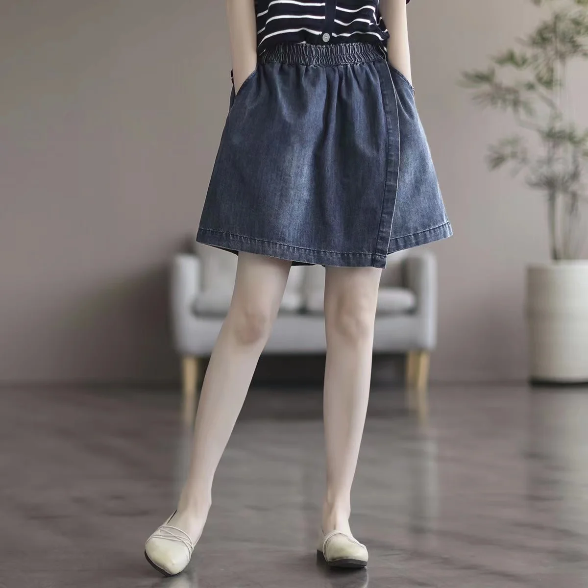 Women's Shorts Skirts Fake Two-piece 2023 Summer Elastic High Waisted Denim Shorts Loose Korean Large Size Skirts Black Shorts