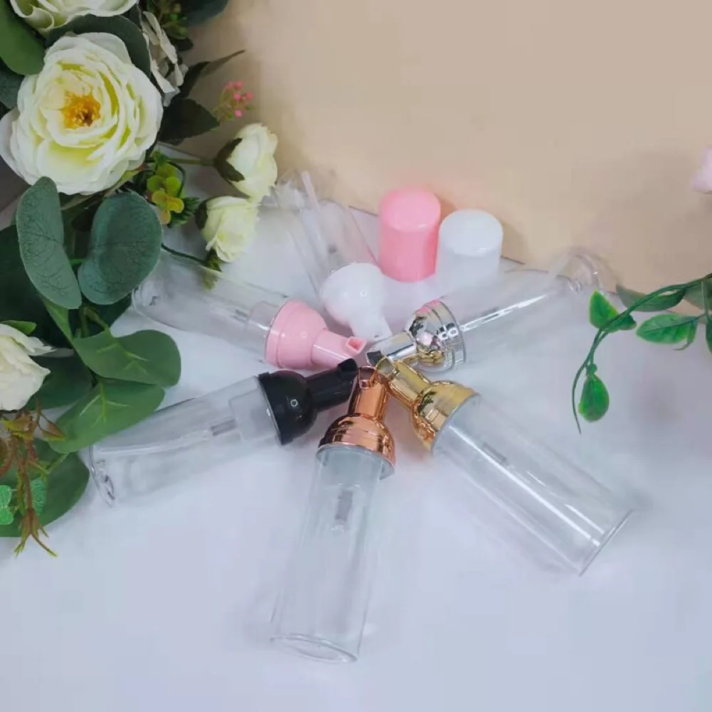 Прозрачная пластиковая пенопластовая бутылка пустая для мыла и жидкого