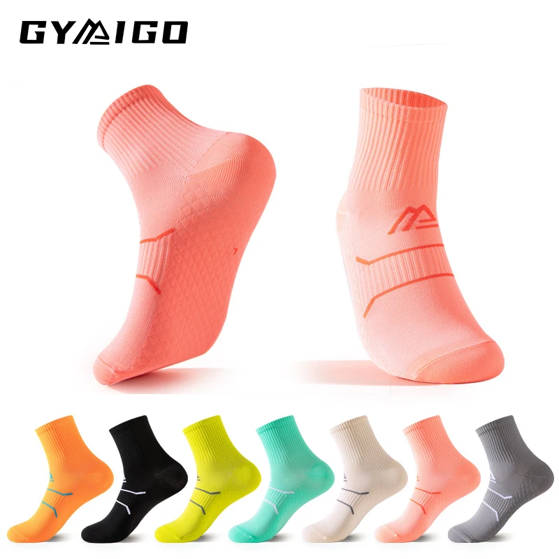 Hot Sell Professional Bright Color Sport Running Socks Anti Slip Breathable Organic Cotton Basketball Socks For Men And Women