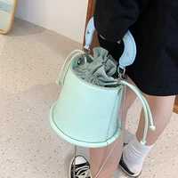 2022 summer new trendy casual simple luxury all match messenger bag niche fashion handbag bucket bag popular small bag women