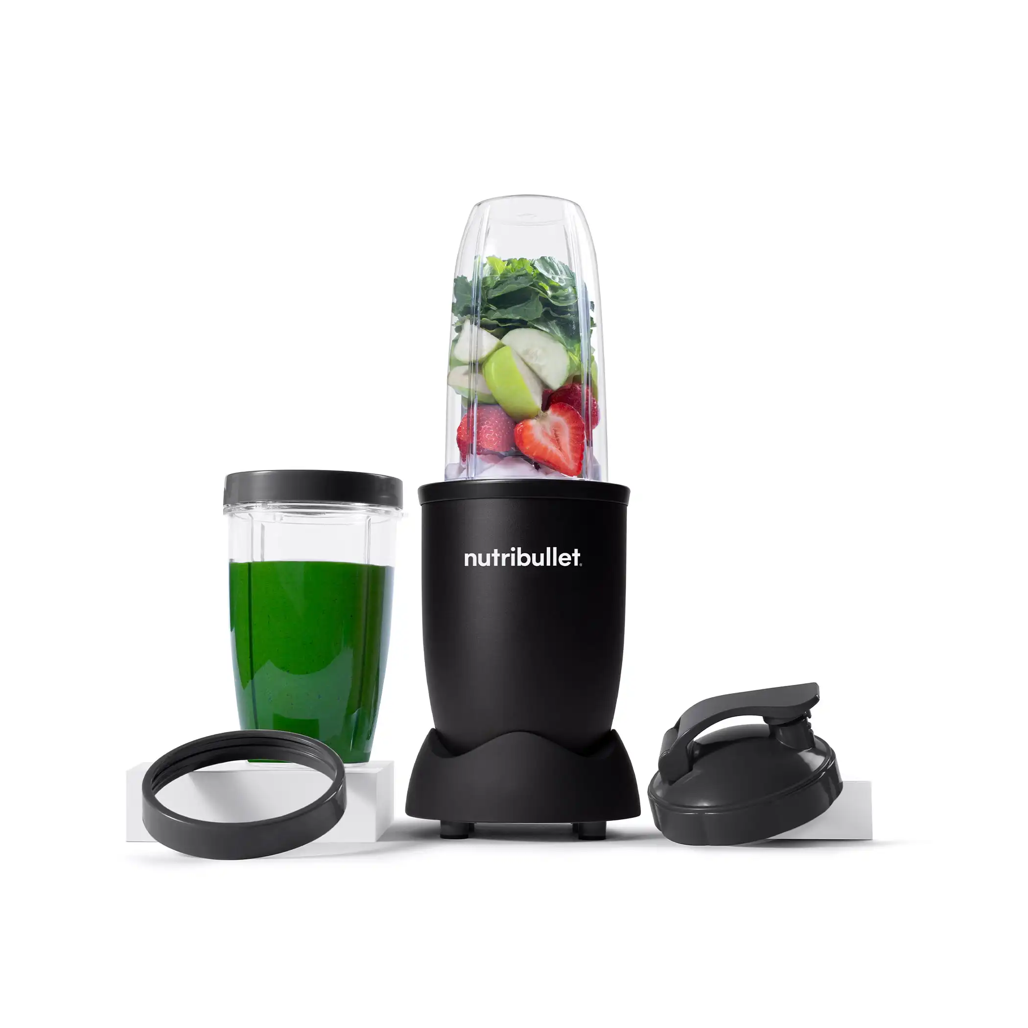 

Pro 32 oz. 900 Watt Personal Blender - Matte Black