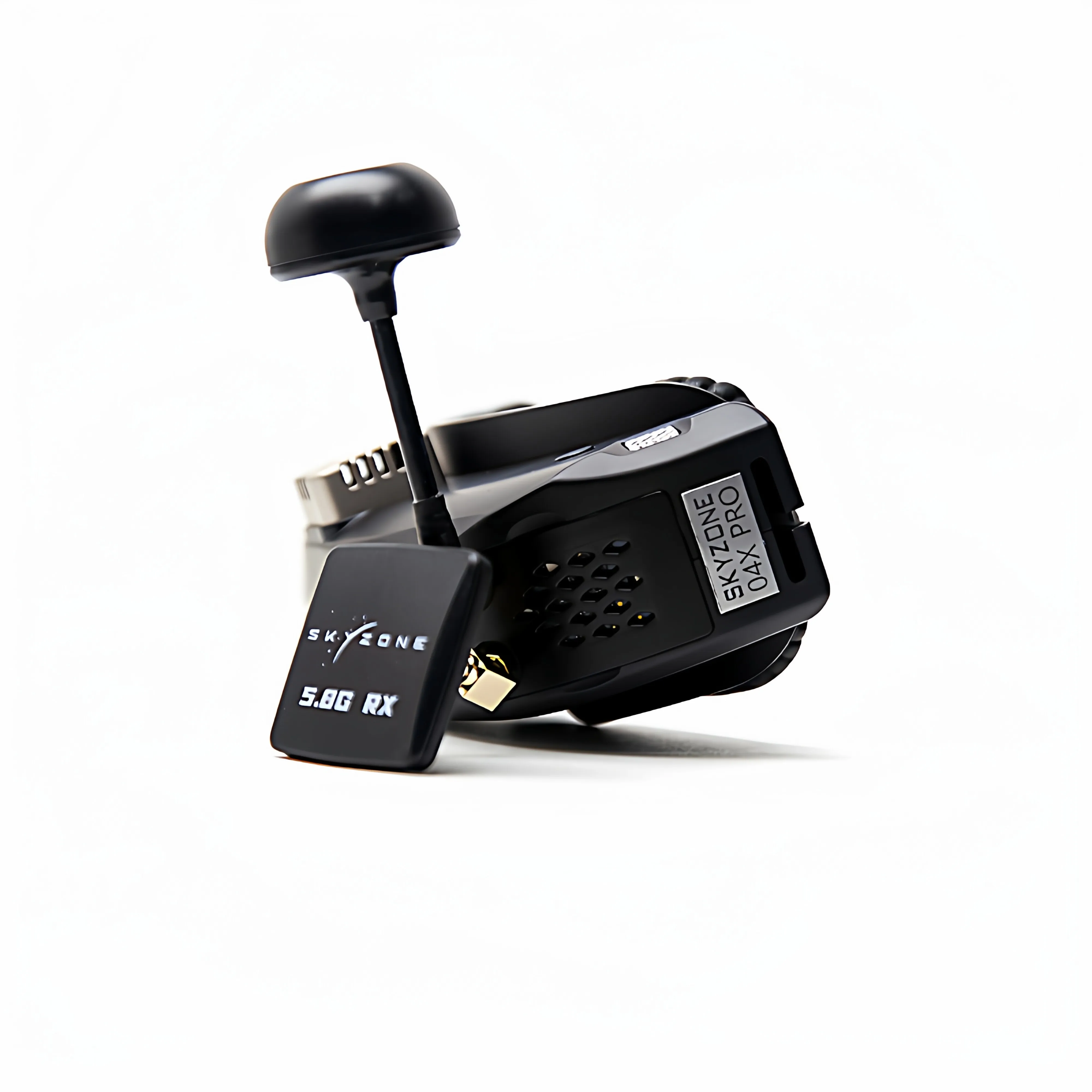Фото Очки FPV SKYZONE 04X PRO, встроенный HD DVR, аналоговый приемник для гонок, интегрированный трекер головы, задержка менее 8 мс №4