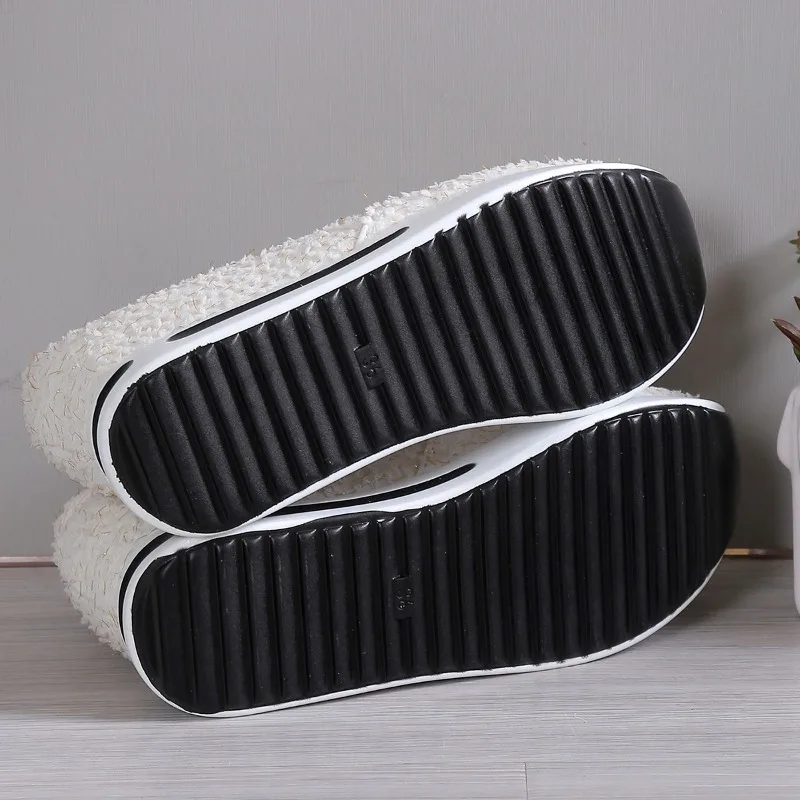 Кроссовки женские повседневные на толстой подошве высокие с круглым носком