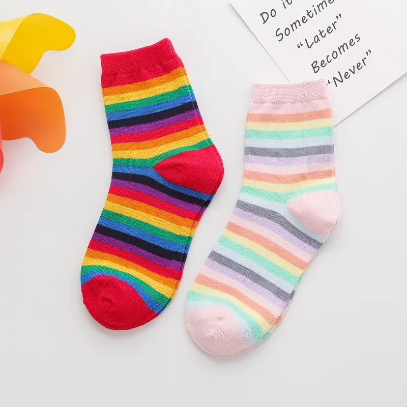 

2023Cotton Elasticity Sweat Women's High Socks Candy Color Rainbow Socks Striped Sporty Meias Casual Streetwear Harajuku Socks