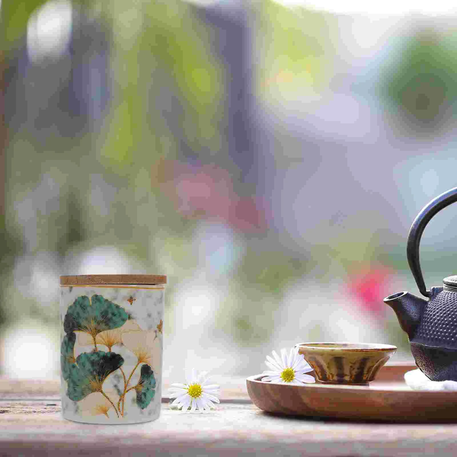 

Ginkgo Leaf Pattern Ceramic Traditional Bamboo Lid Tea Storage Pot Sugar Pot Tea Storage Jar Flower Tea Jar Loose Tea Leaf Jar