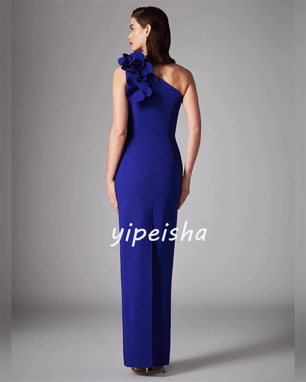 Блестящие изысканные индивидуальные джерси с цветочной драпировкой и складками