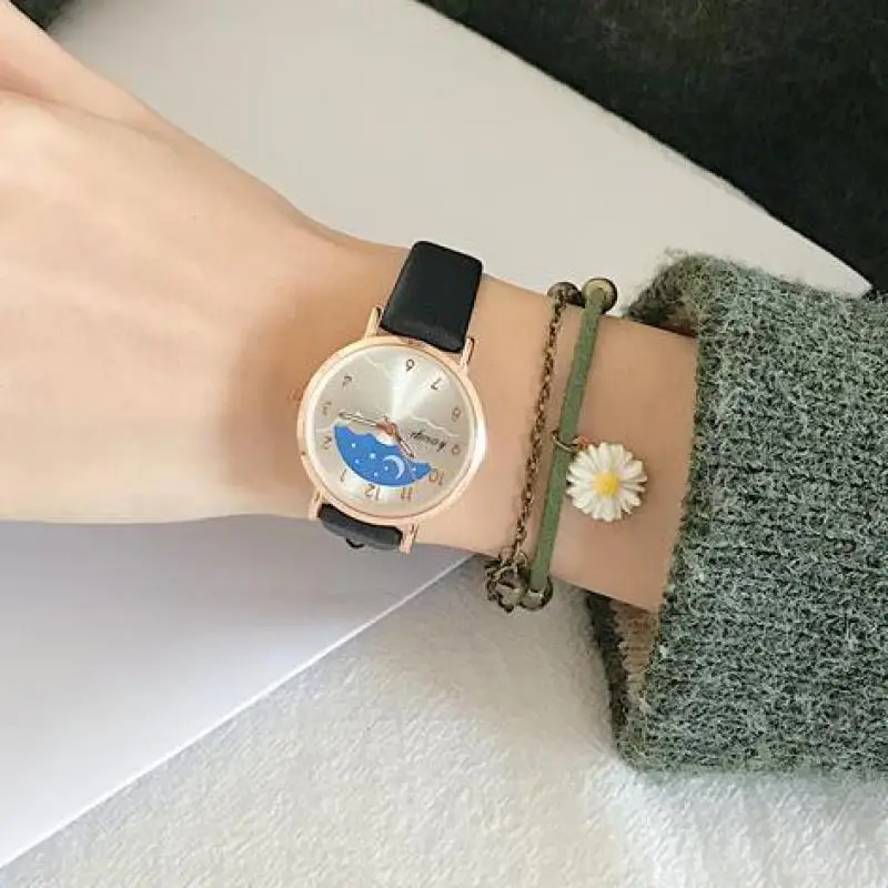 

Fashion Round Quartz Retro Dial Casual Wrist Watches Leather Strap Fashionable Clock for Waterproof Wristwatch for Ladies Gift