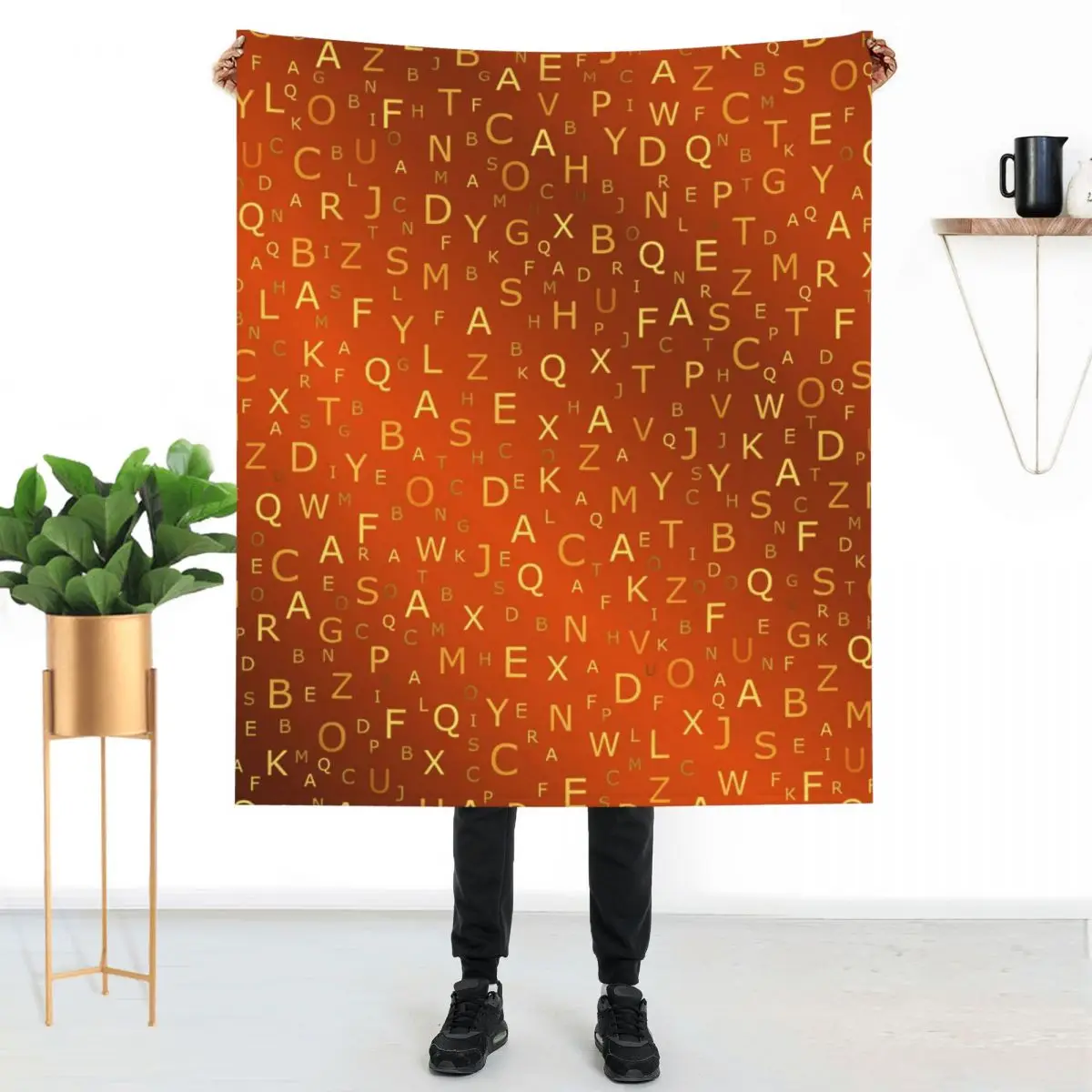 

Golden Letter Print Blanket Colored Shiny Fleeze Luxury Throw Blanket Winter Beds Blankets