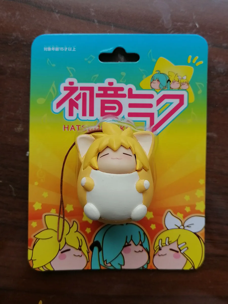 

Cute Doll Pendants Kagamine Rin Cat Action Figure Collection Model Toy Hatsun Mikuu Keychain Girls Gifts