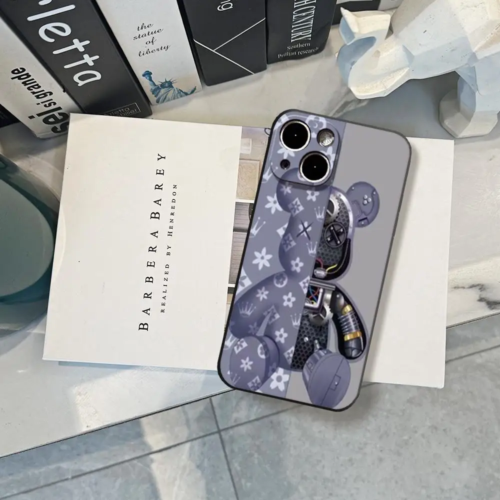 Фото Чехол HD для Apple iPhone 17 Pro Max XS XR Air 16 7 8 11 12 Plus 15 13 Mini, роскошный чехол для телефона с роботами и медведями, модный дизайн XAXC №3