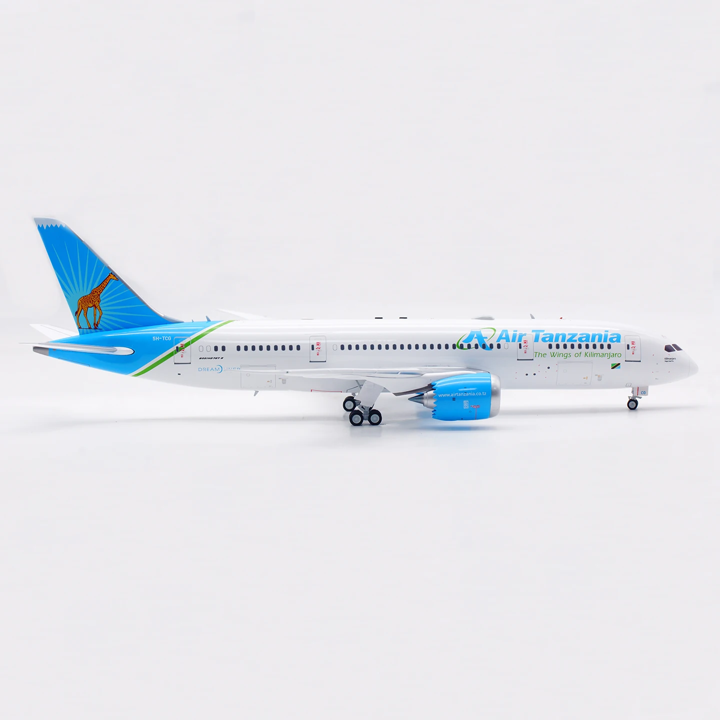 IF788TC0725 Коллекционный самолет из сплава в подарок, INFLIGHT 1:200 Air Tanzania Dreamliner Boeing B787-8, литая под давлением модель самолета 5H-TCG (art.: 3920d04486b95) - 3920d04486b95