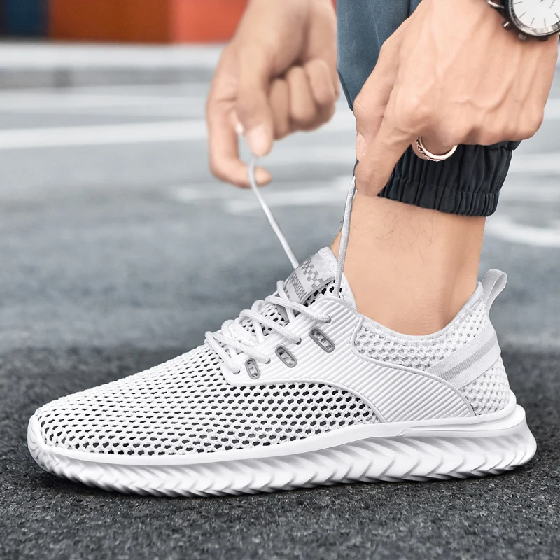 Plus Size White Men's Sneakers High Quality Running Shoes Mesh Breathable Summer Casual Walking Footwear Tenis Zapatillas Hombre