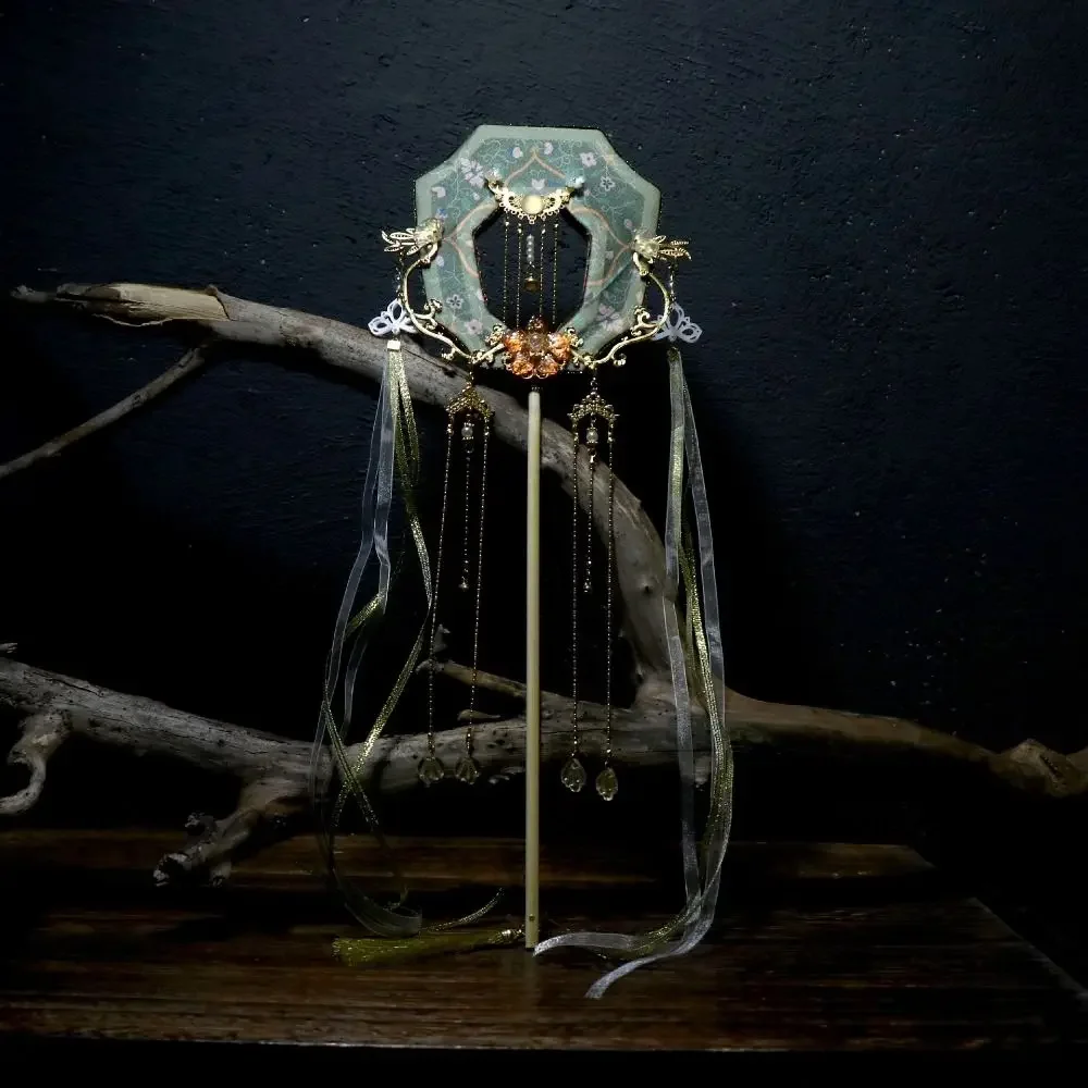 

Шелковый веер Dunhuang