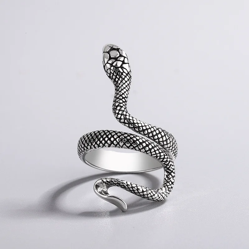 

PTQASP Punk Black Snake Shape Ring For Men Women Vintage Green Zircon Open Adjustable Finger Ring Party Jewelry Accessories