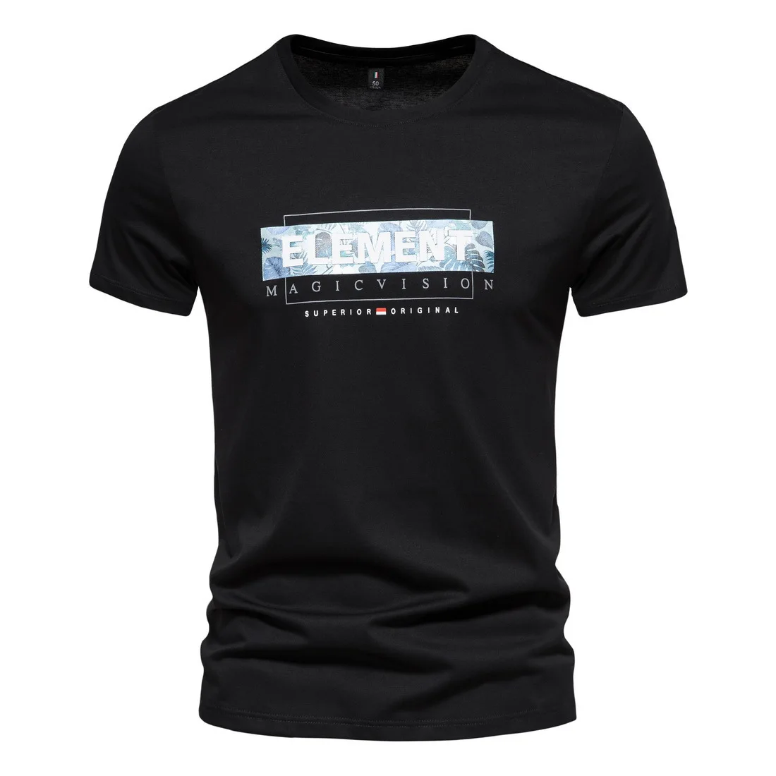 

Мужская футболка в новом стиле