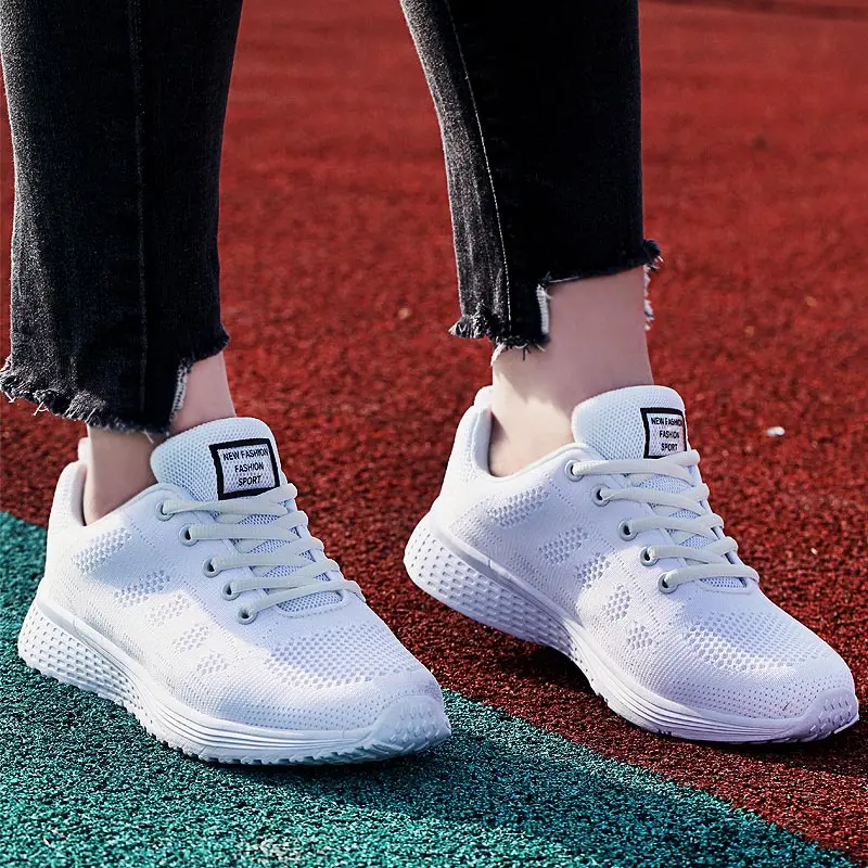 

Женские кроссовки на шнуровке, розовые теннисные уличные кроссовки для подростков, Спортивные Повседневные баскетбольные кроссовки с низк...