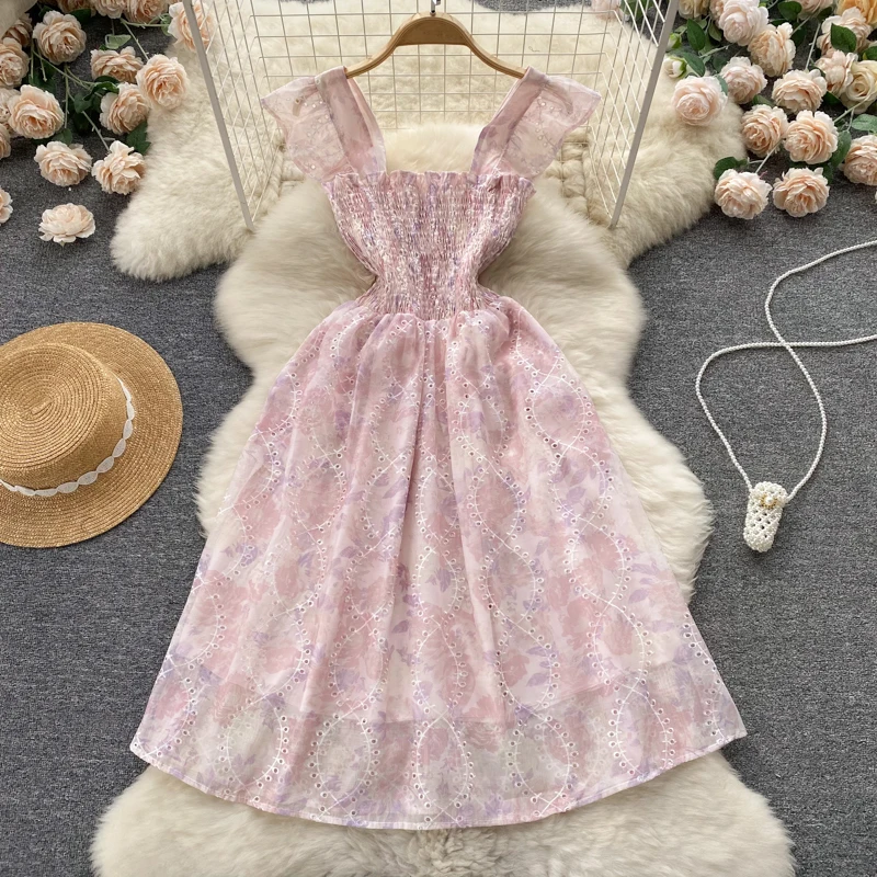 

2022 Summer New French Gentle Temperament High Waist Square Neck Sling Fluffy A-line Skirt party dress