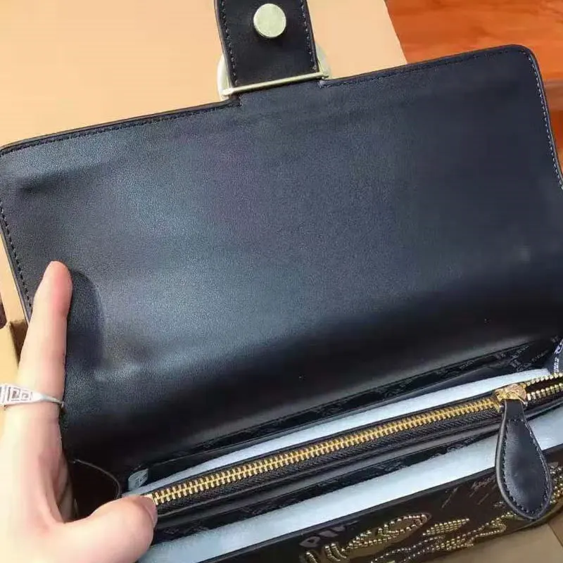 

Bags all-match women's gift 21cm ms makeup bags S2022