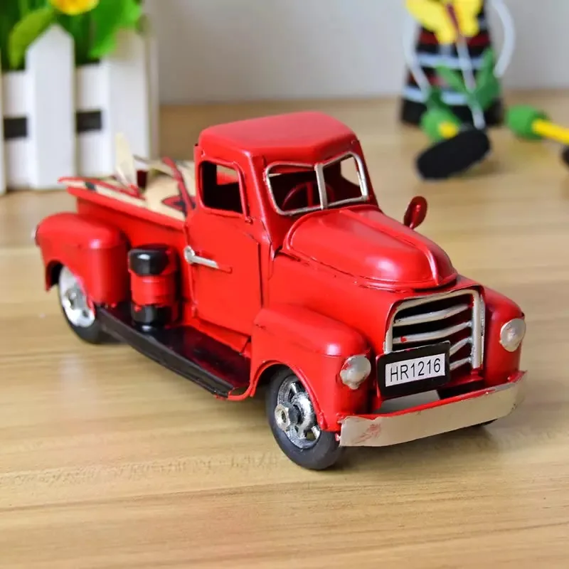 Vintage Christmas Red Metal Truck Table Top Decor Kids Gift Toy Christmas Decorations for Home Classic Rustic Pickup Truck