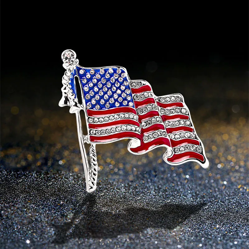 

United States American Flag Alloy Rhinestone Brooches Pins Corsage Scarf Clips Safety Pin Women Girls Vintage Clothing Decoratio