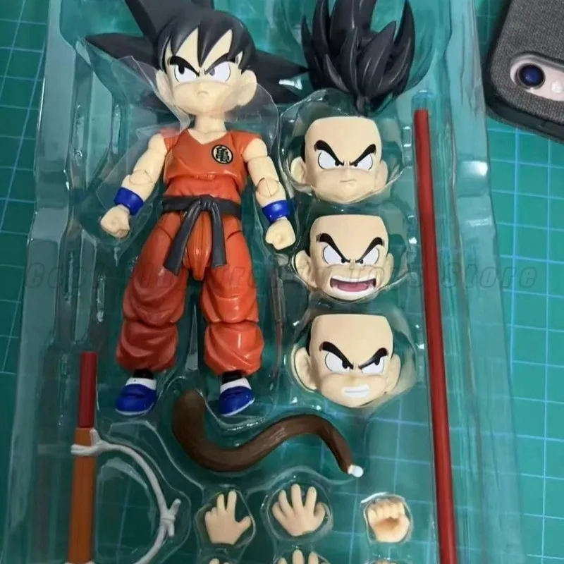 Фото В наличии: Оригинальная фигурка Bandai S.H.Figuarts SHF TNT Dragon Ball Son Goku Innocent Challenger TNST, модель аниме-игрушки. №2