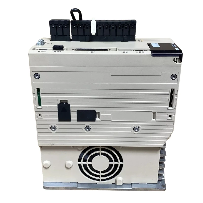 Новый сервопривод SGDV-7R6A01A Yaskawa ускоренная доставка