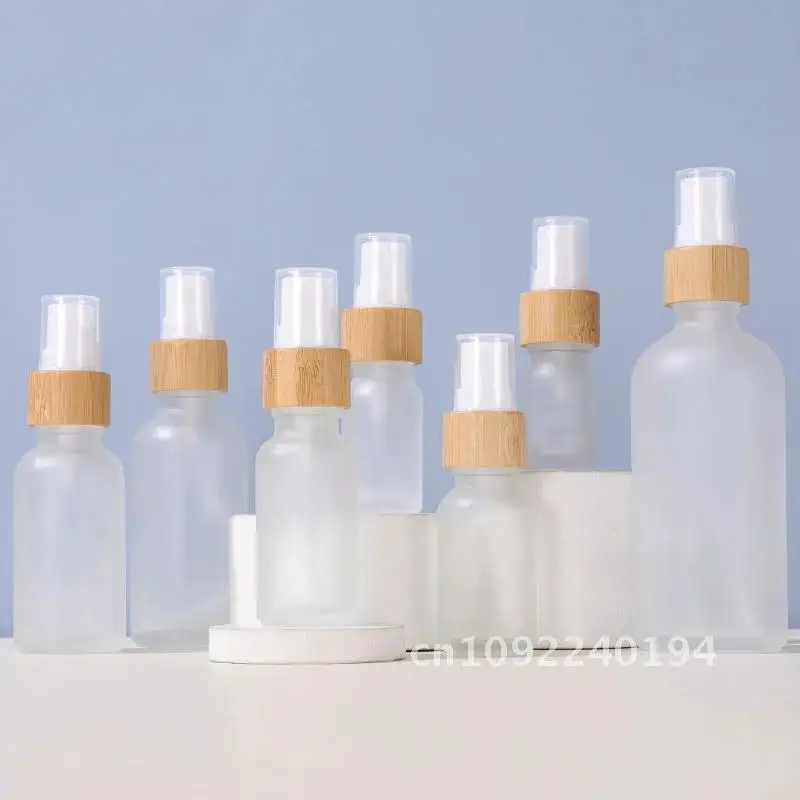 Образец распылителя 10 × 50 мл с бамбуковой крышкой пустой для путешествий