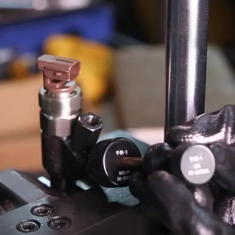 Набор инструментов для ремонта инжектора с общей топливной магистралью Denso