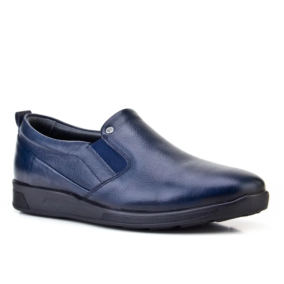 

Genuine leather navy blue men's casual shoes