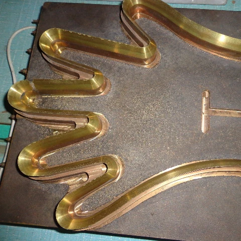 

copper glove mould for pe plastic hand glove