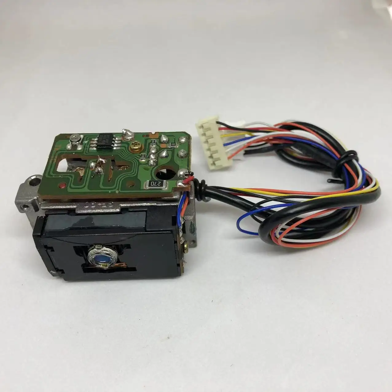 

Фонарь диагональю SF90 SF 90 6/6P, новый, с кабелем, CD-проигрывателем, лазерный блок, фонарь, ЦИК TL51Z MKII, объектив