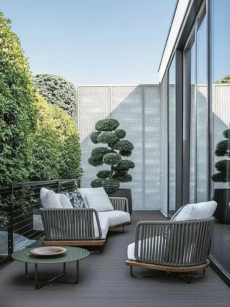 Изготовленный на заказ уличный диван во дворе уличная мебель из ротанга